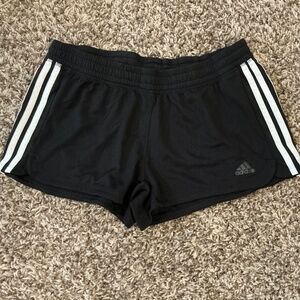 Adidas athletic shorts M